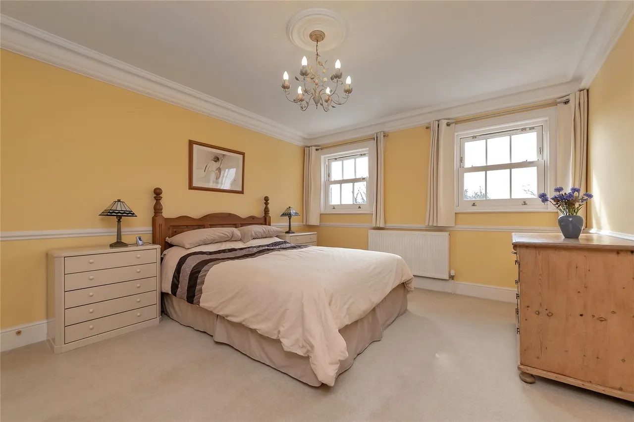 Todds Green, Stevenage, Hertfordshire, SG1 2JE, photo 13