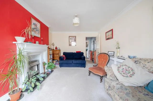 High Street, Tring, HP23, photo 6