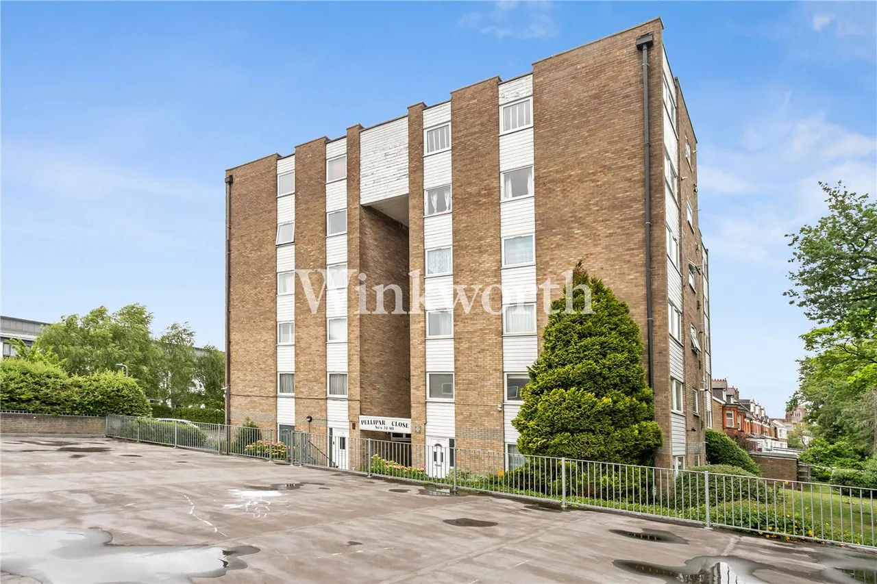 Pellipar Close, London, N13, photo 12