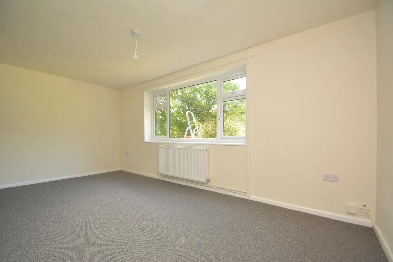 Valley Road, Overdale, TF3, photo 7