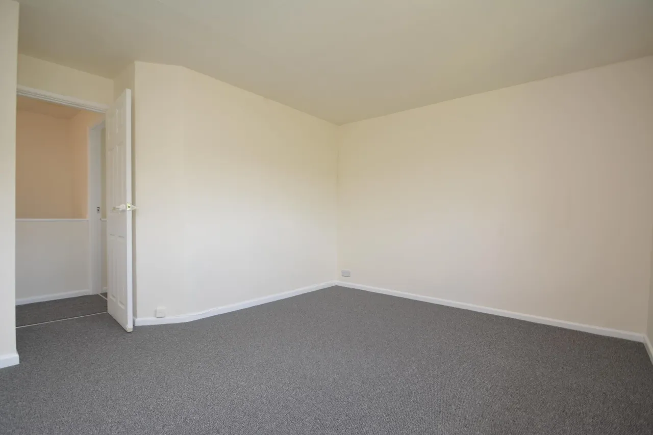 Valley Road, Overdale, TF3, photo 11