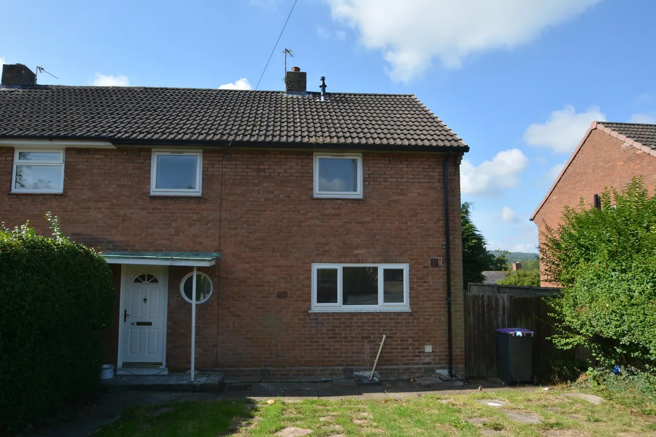 3 bed house to rent, Valley Road, Overdale, TF3