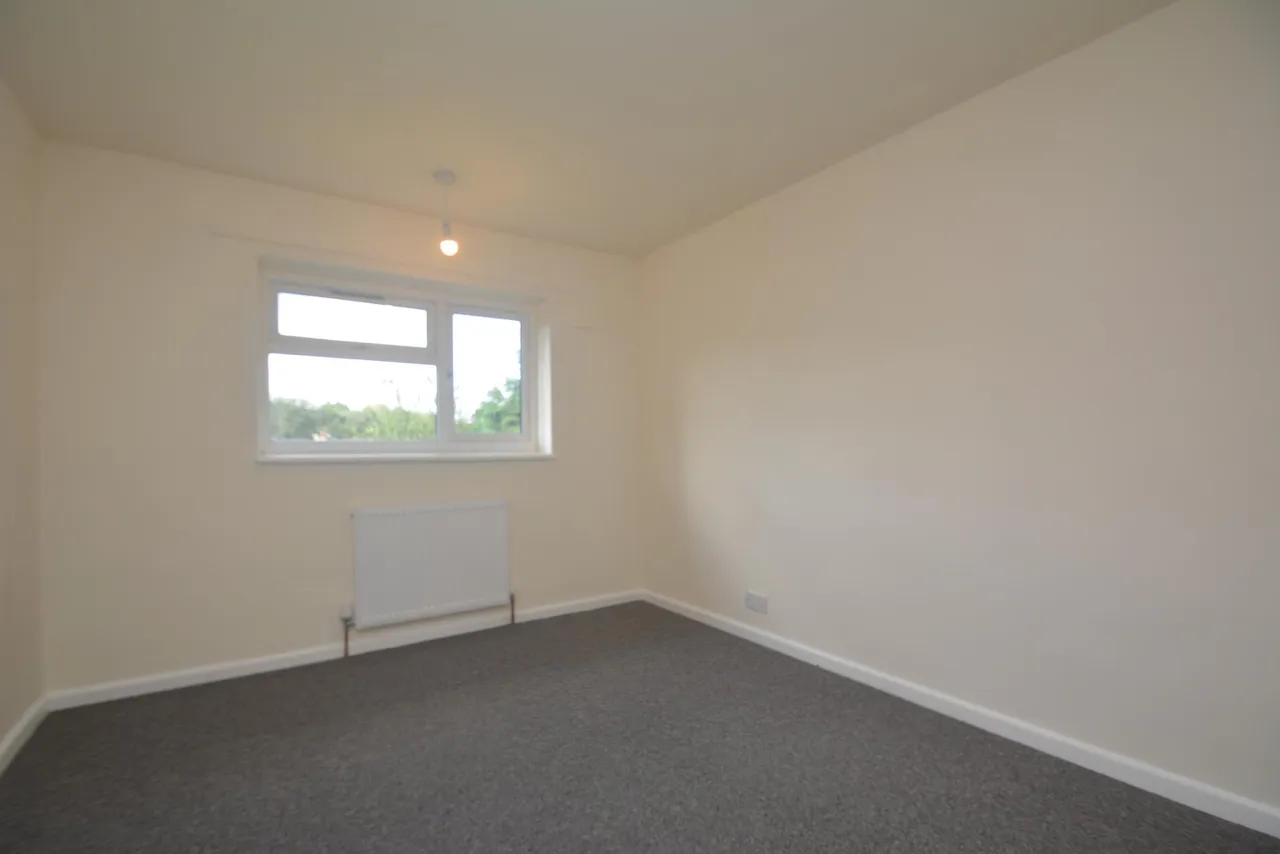 Valley Road, Overdale, TF3, photo 12