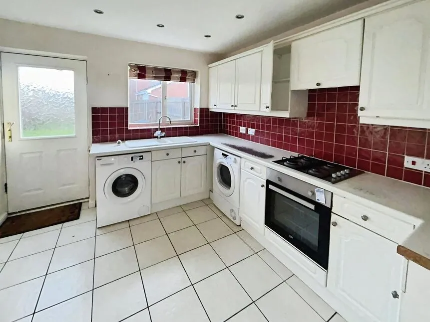 Brunel Close, Grimsby, Lincolnshire, DN32, photo 4