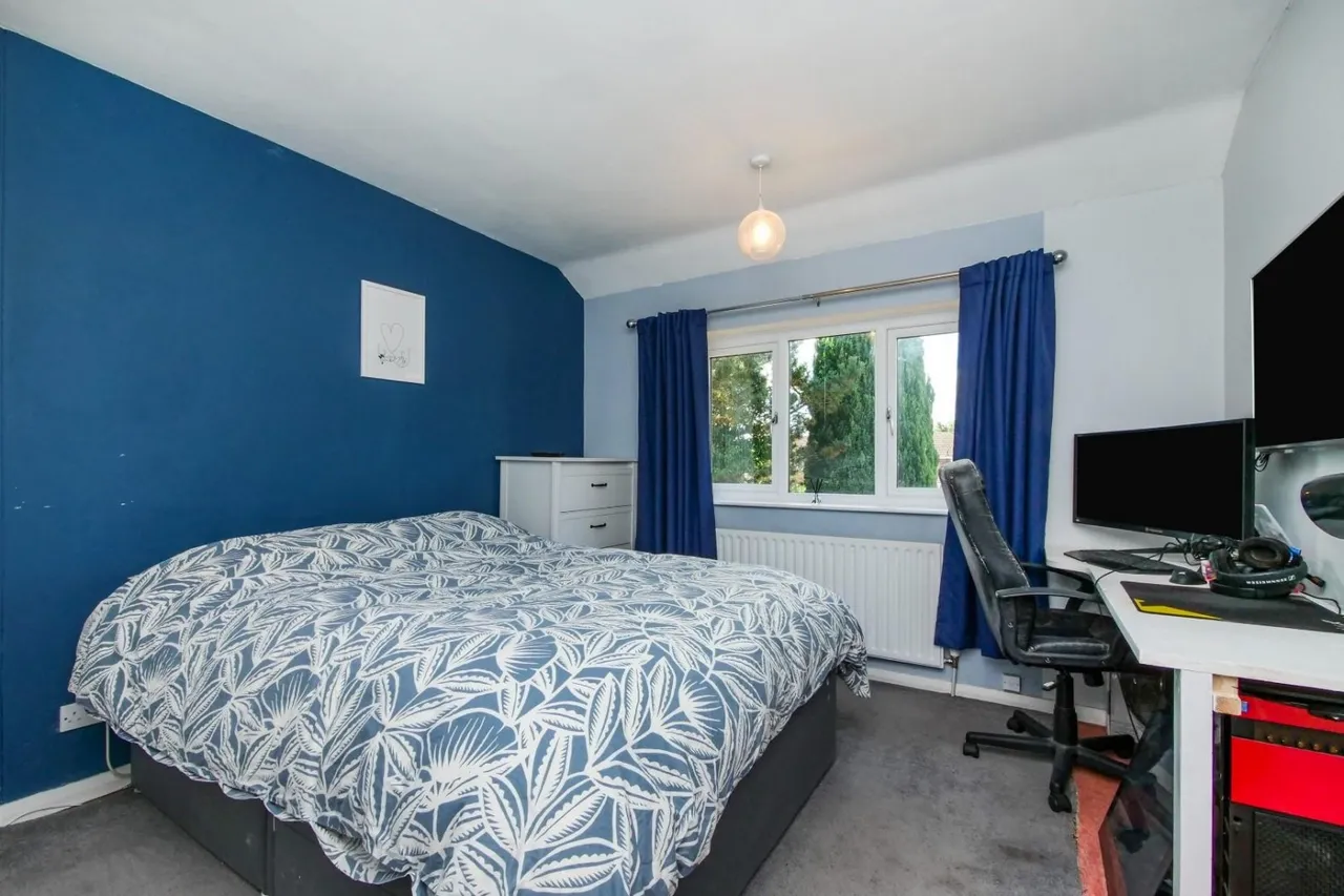 St. Stephens Road, York, photo 12