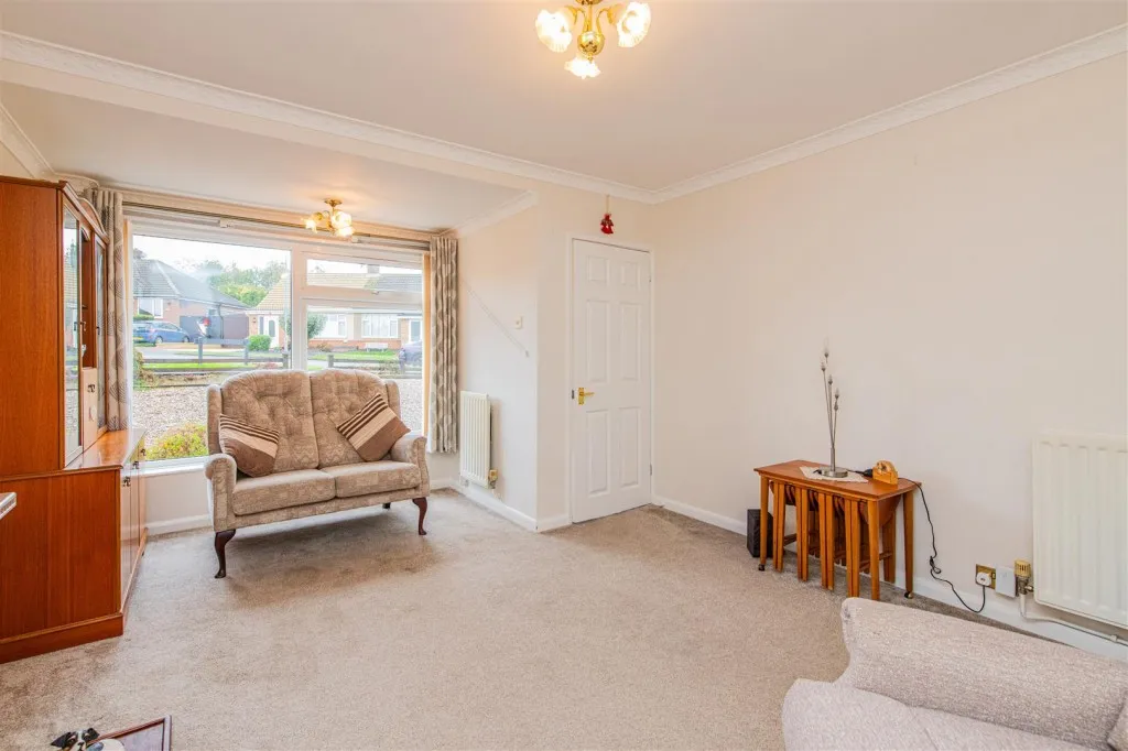 Brockhill Close, Kettering, photo 7