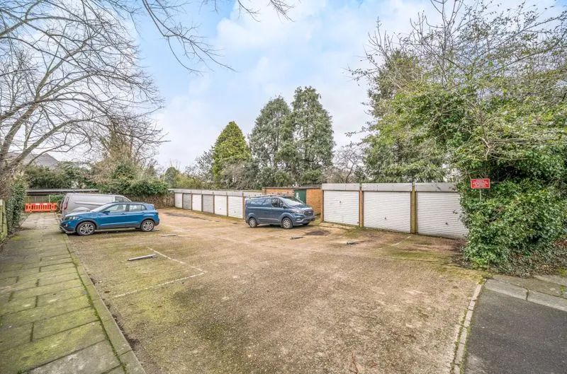 Damon Close, 3 Damon Close Sidcup Greater London Sidcup, SIDCUP, Kent, DA144HP, photo 8