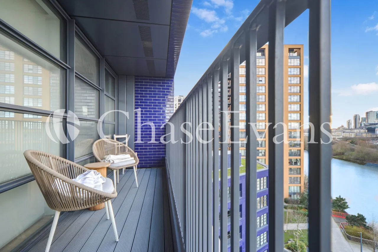 Lookout Lane, London City Island, E14, photo 6