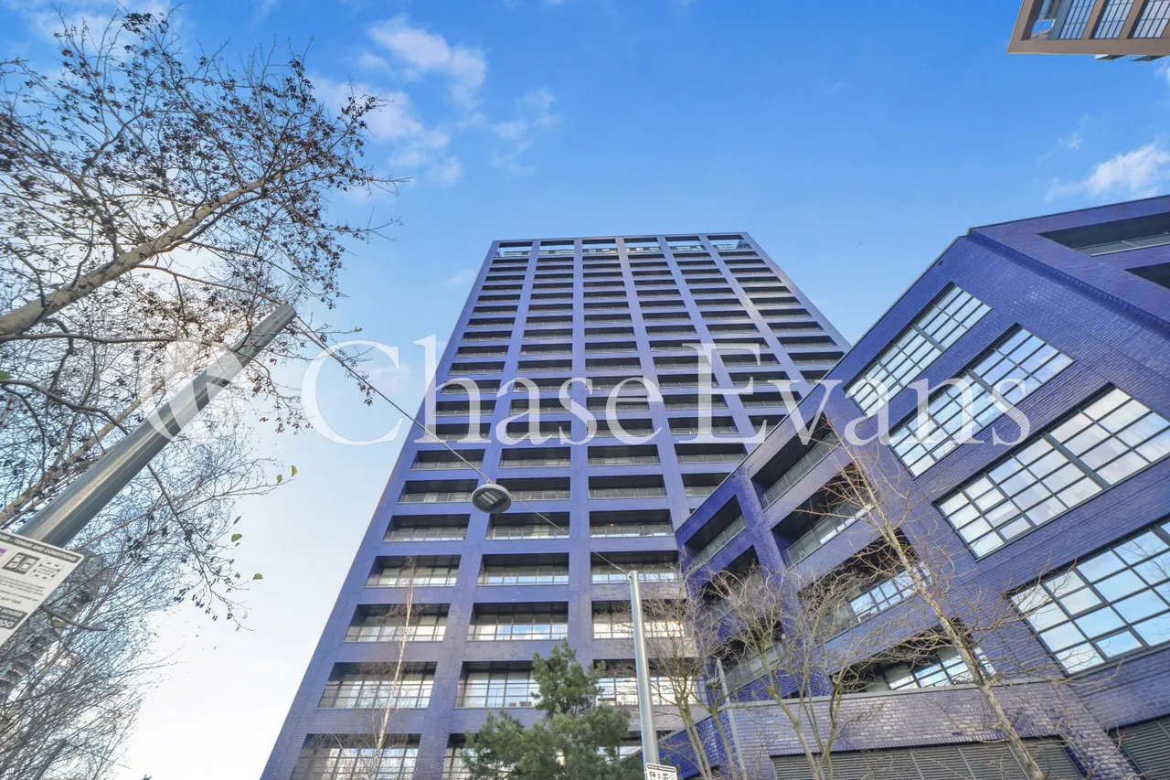 Lookout Lane, London City Island, E14, photo 12