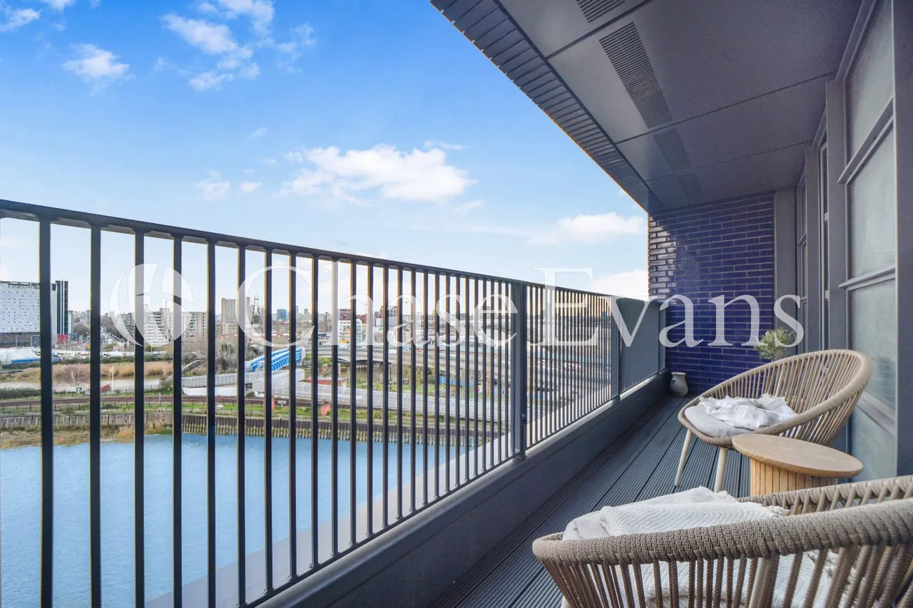 Lookout Lane, London City Island, E14, photo 7