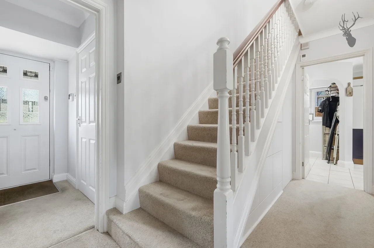Loughton Lane, Theydon Bois, CM16, photo 10