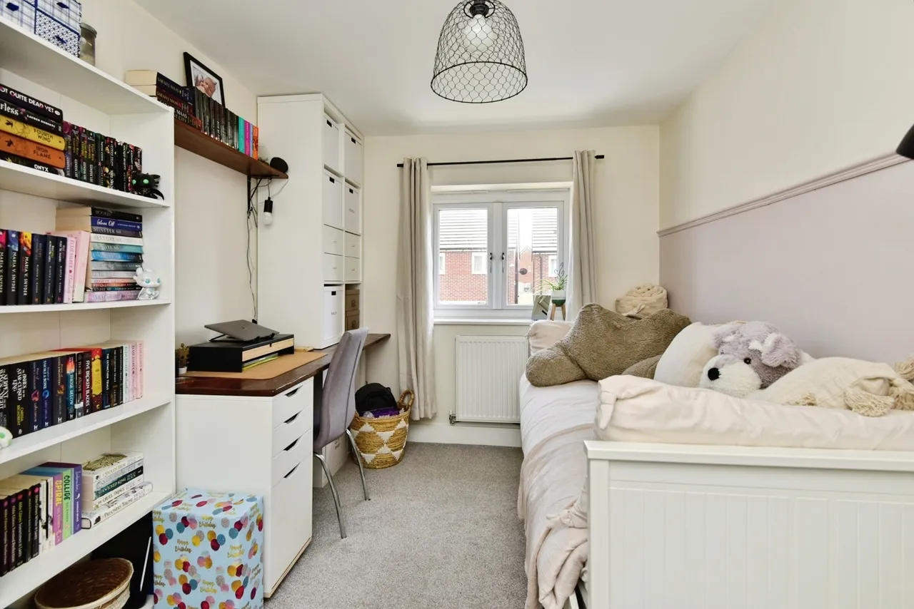 Paul Ware Street, Stoke-on-Trent, Staffordshire, ST4, photo 13