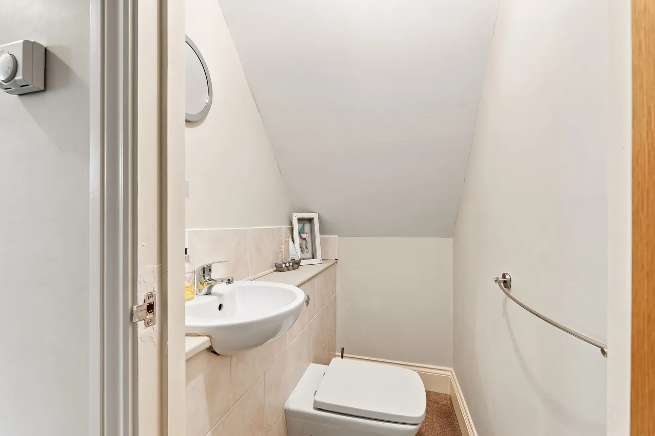 Mansfield Road, Heath, S44, photo 46
