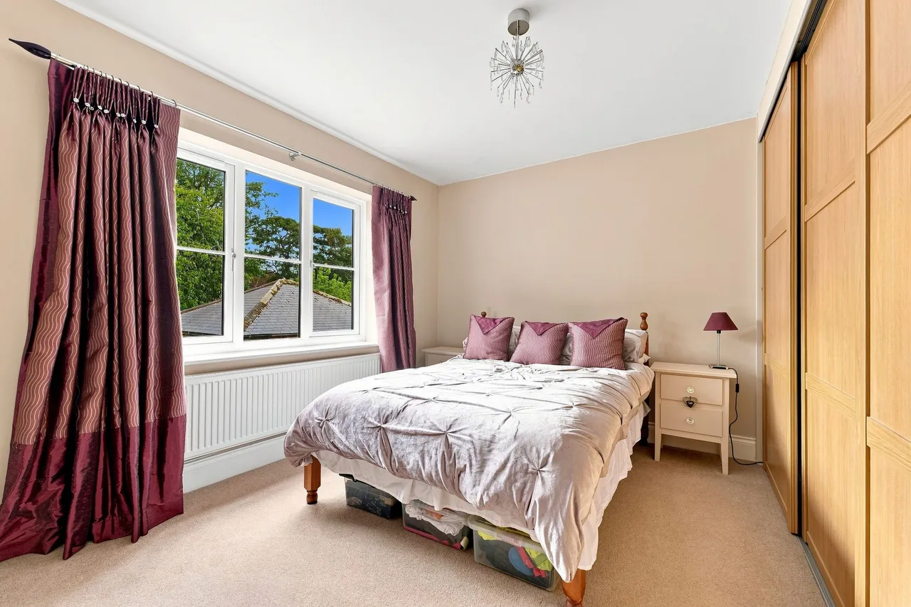 Mansfield Road, Heath, S44, photo 38
