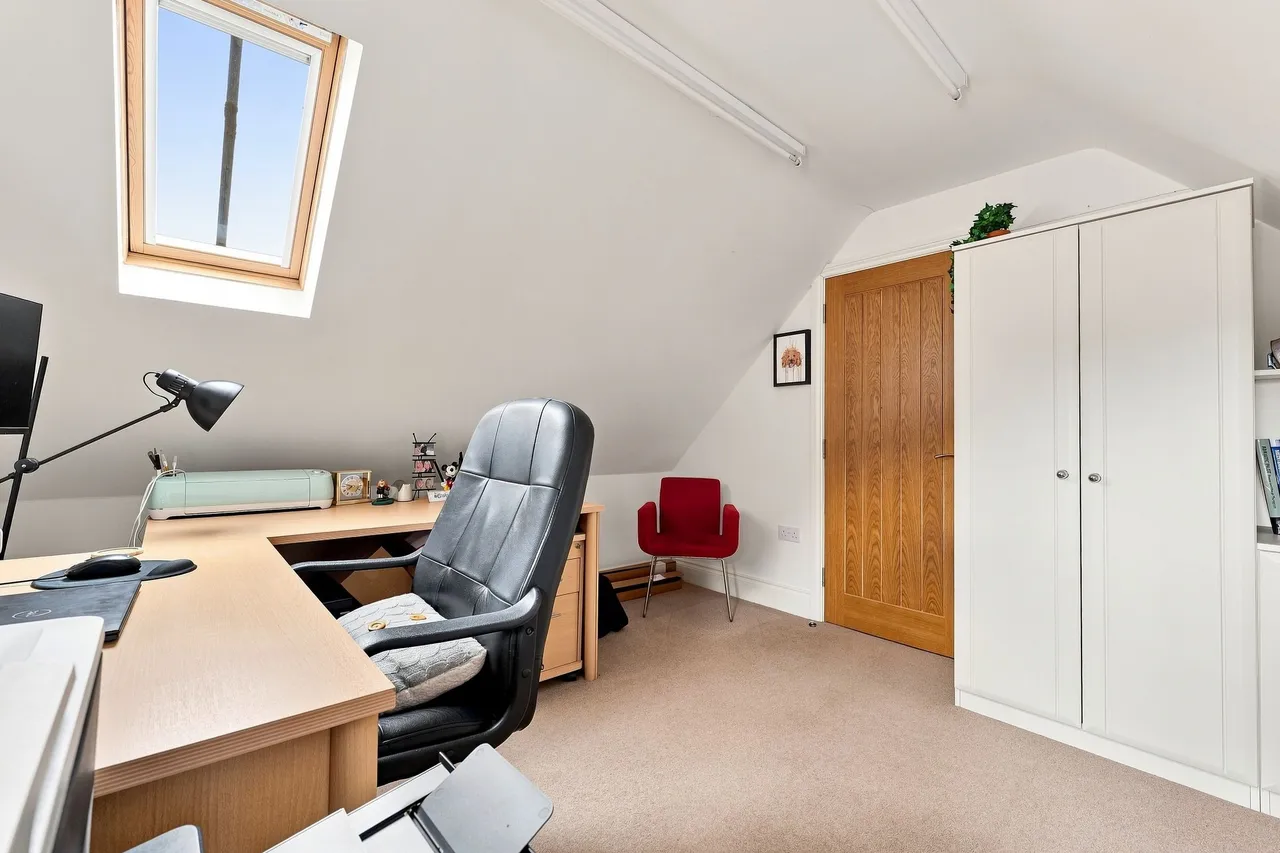 Mansfield Road, Heath, S44, photo 45