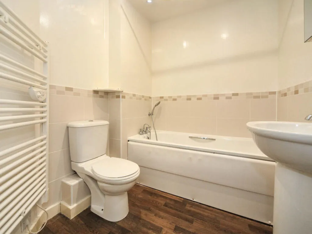 The Parklands, Dunstable LU5 4GW, photo 7