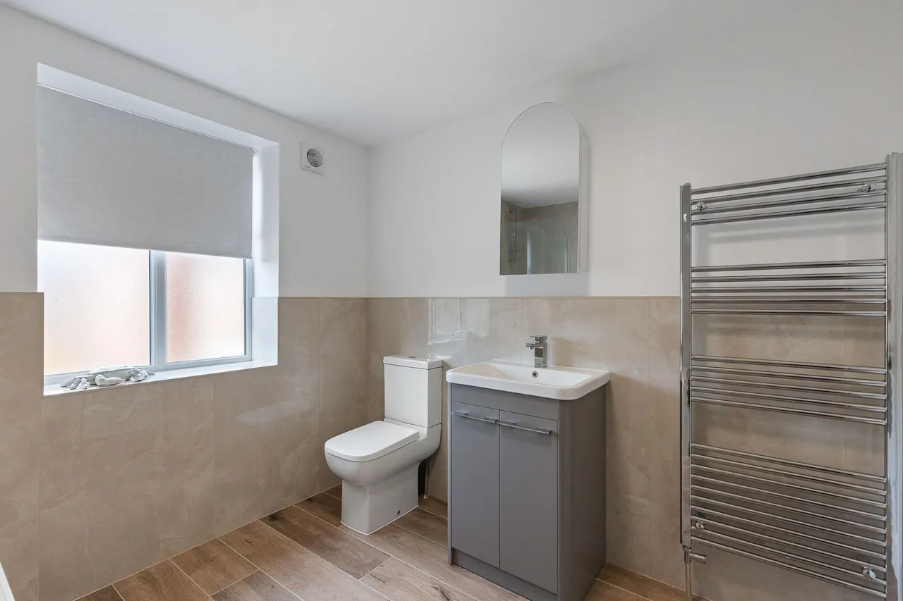 Abbey Road, Grimsby, DN32, photo 34