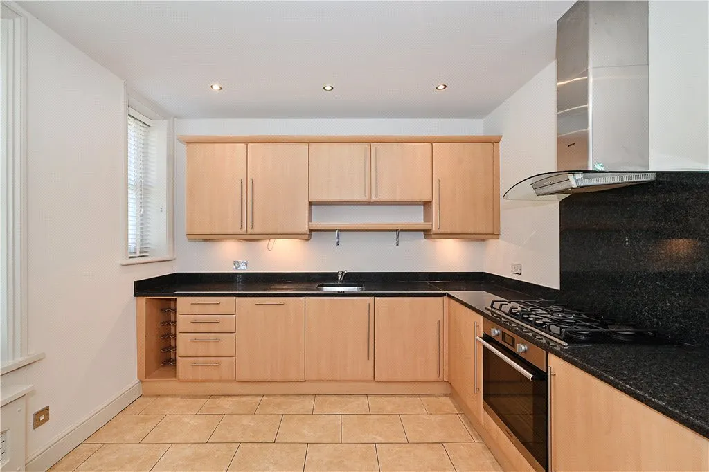 Delaware Road, London, W9 2, photo 25