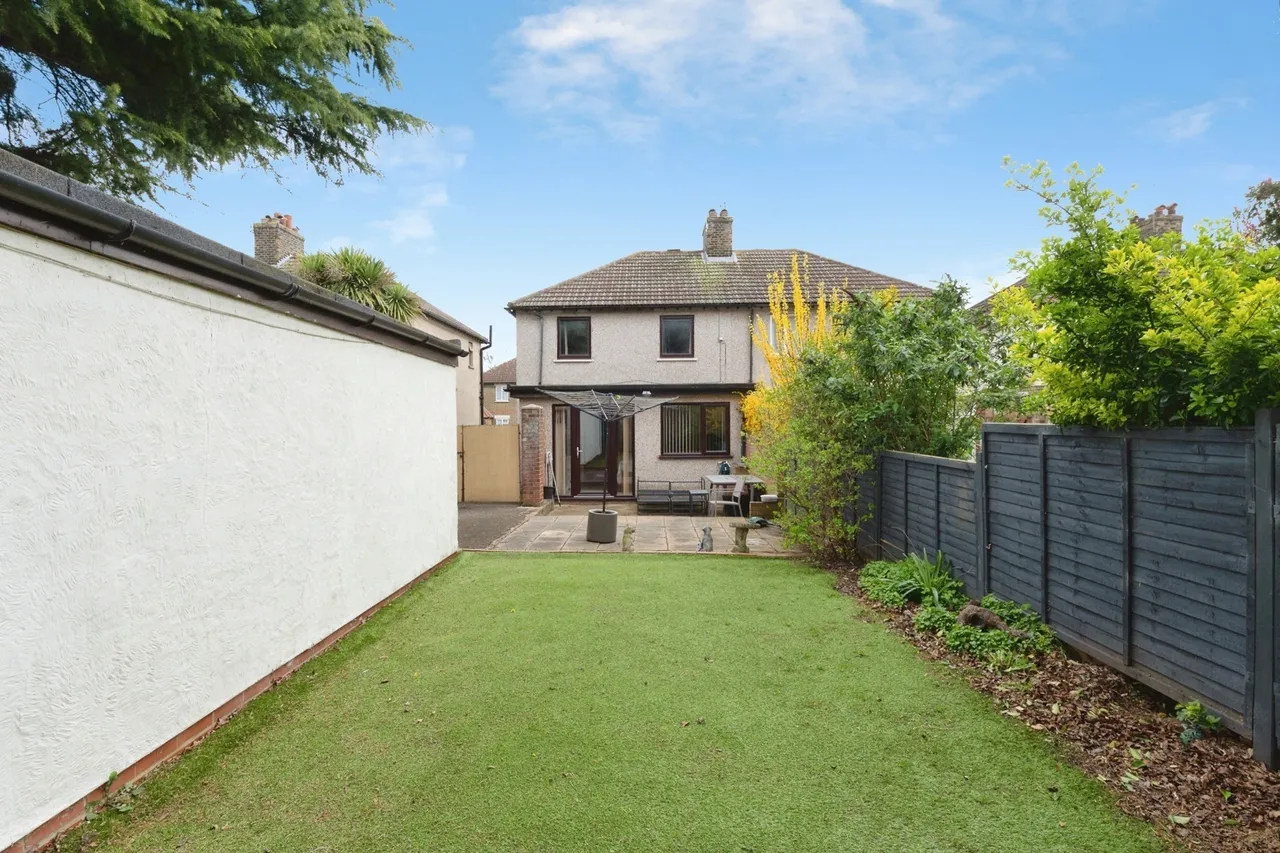 Wallace Road, Grays, Essex, RM17, photo 16