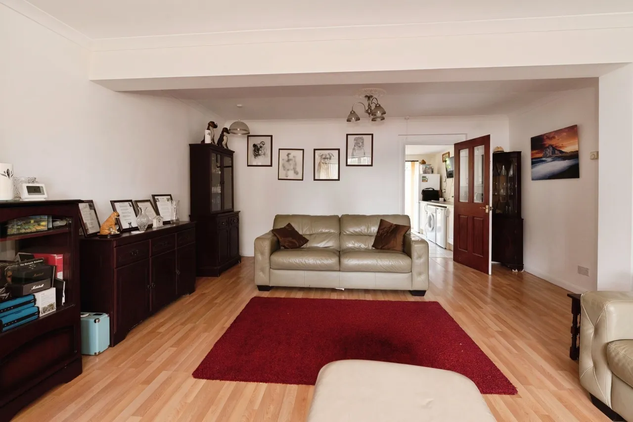 Wallace Road, Grays, Essex, RM17, photo 6