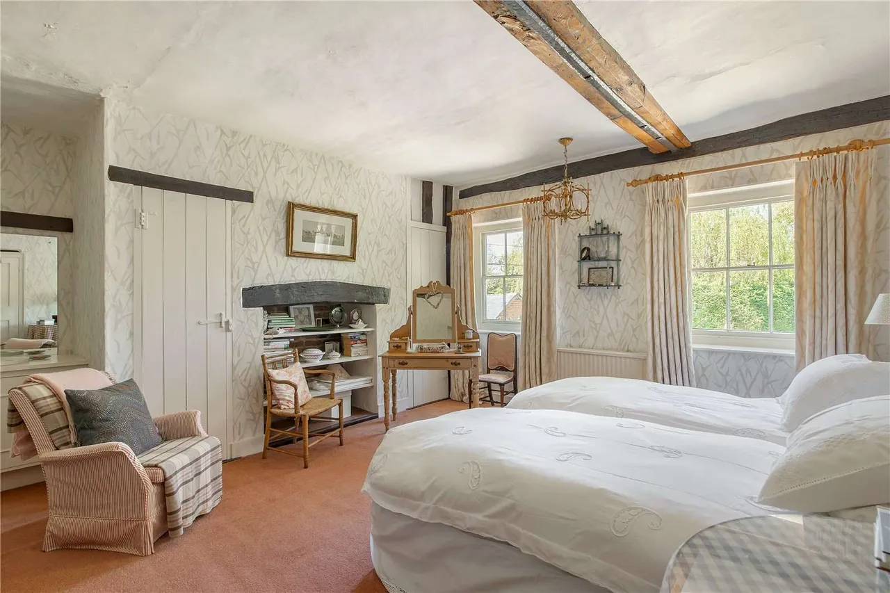 Brickhouse End, Berden, Bishop's Stortford, Hertfordshire, CM23 1AZ, photo 12