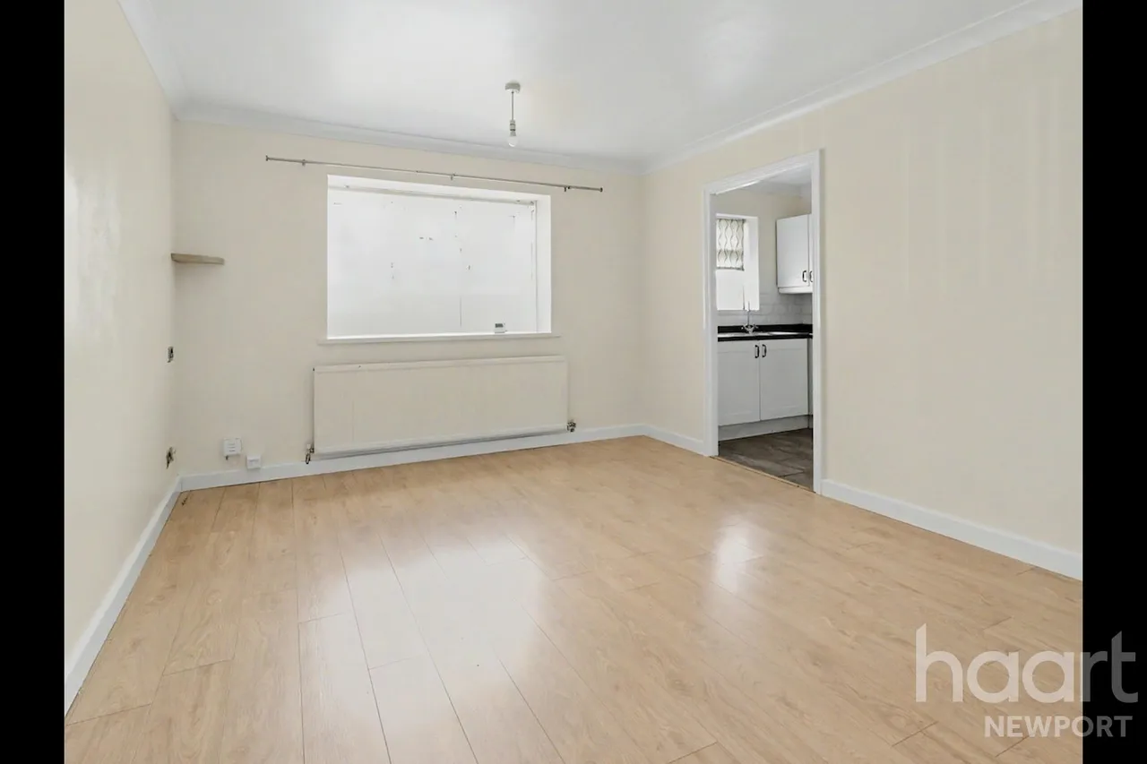 Parkwood Drive, Newport, NP10, photo 4