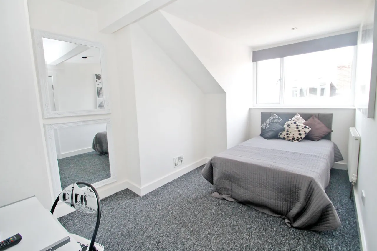 Kings Avenue, Hyde Park, LS6, photo 6