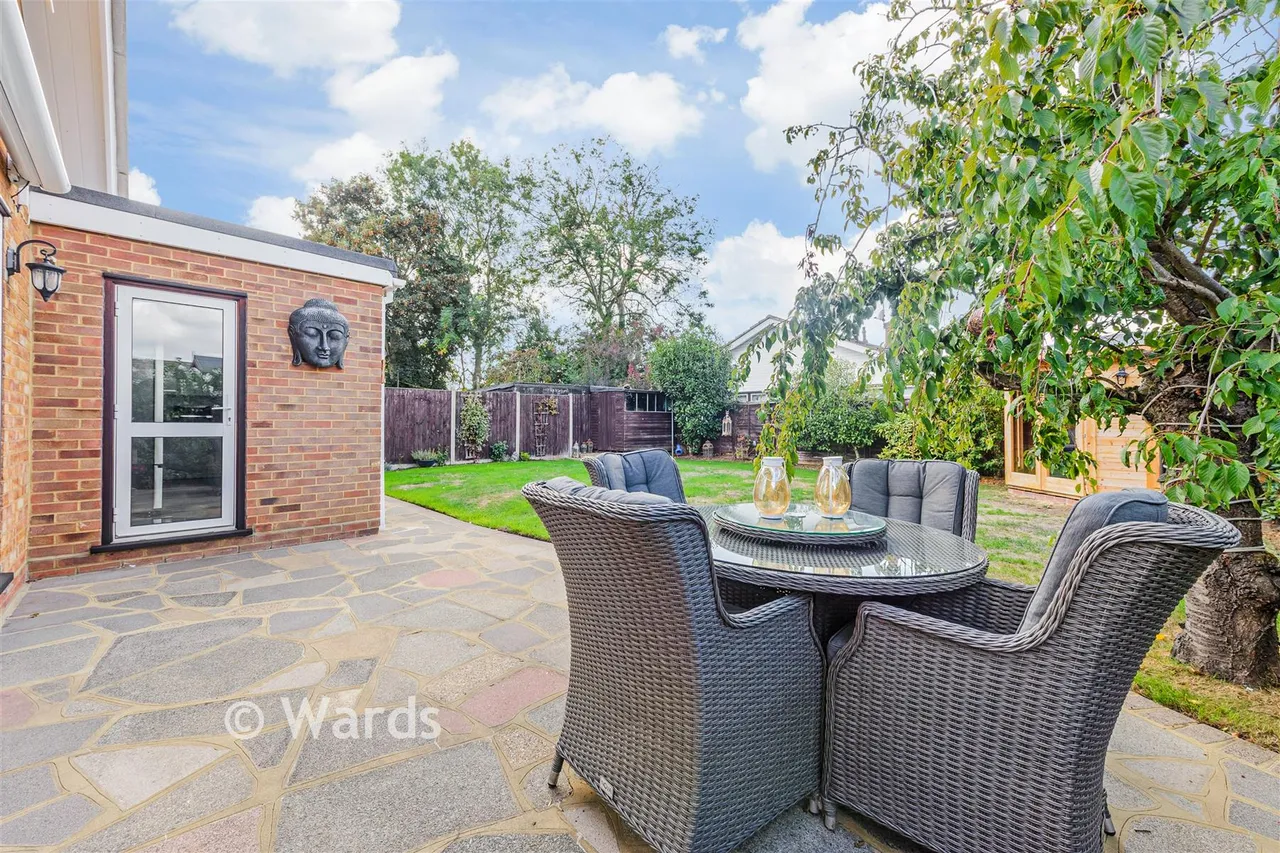 Nurstead Avenue, Longfield, DA3, photo 11