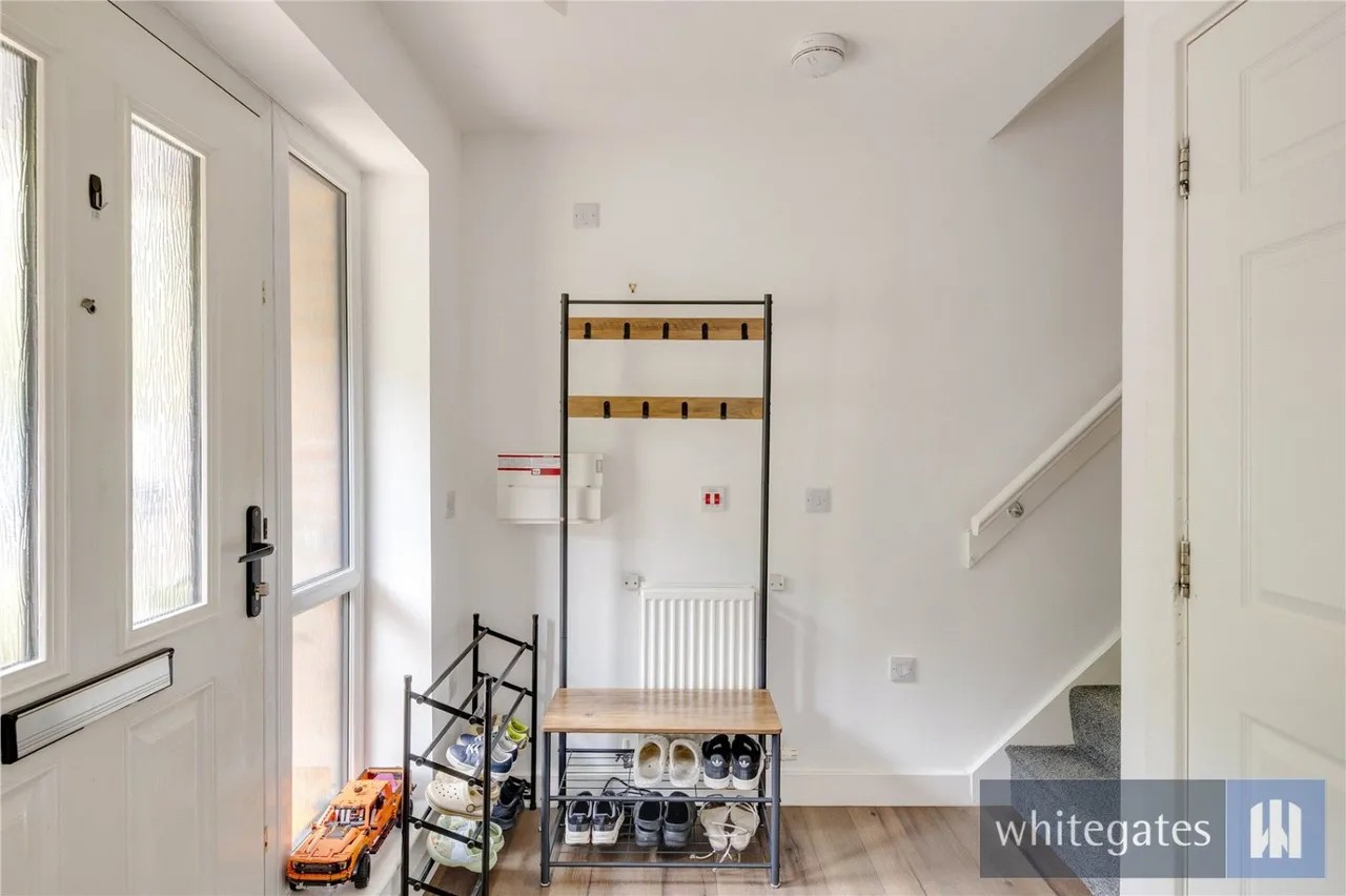 Elder Place, Liverpool, L25, photo 4