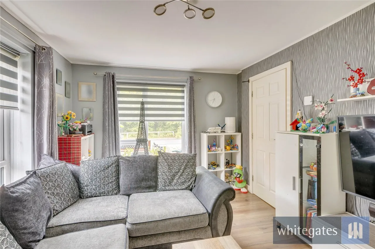 Elder Place, Liverpool, L25, photo 7