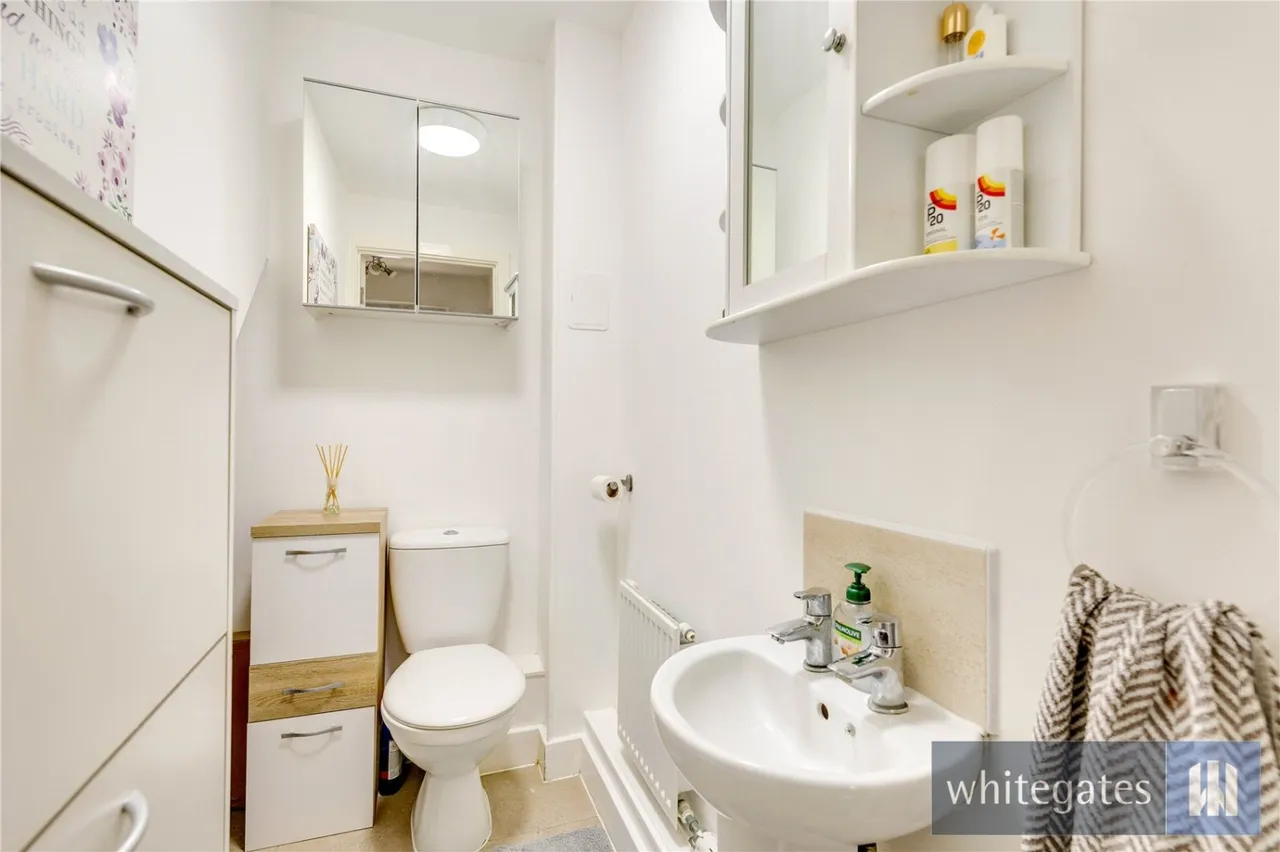 Elder Place, Liverpool, L25, photo 14
