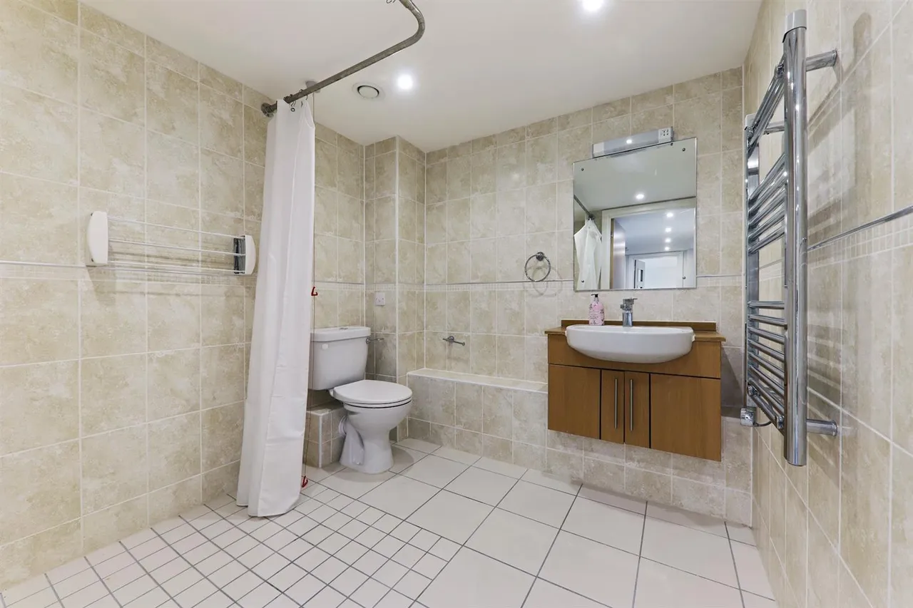 Shotfield, Wallington, SM6, photo 5