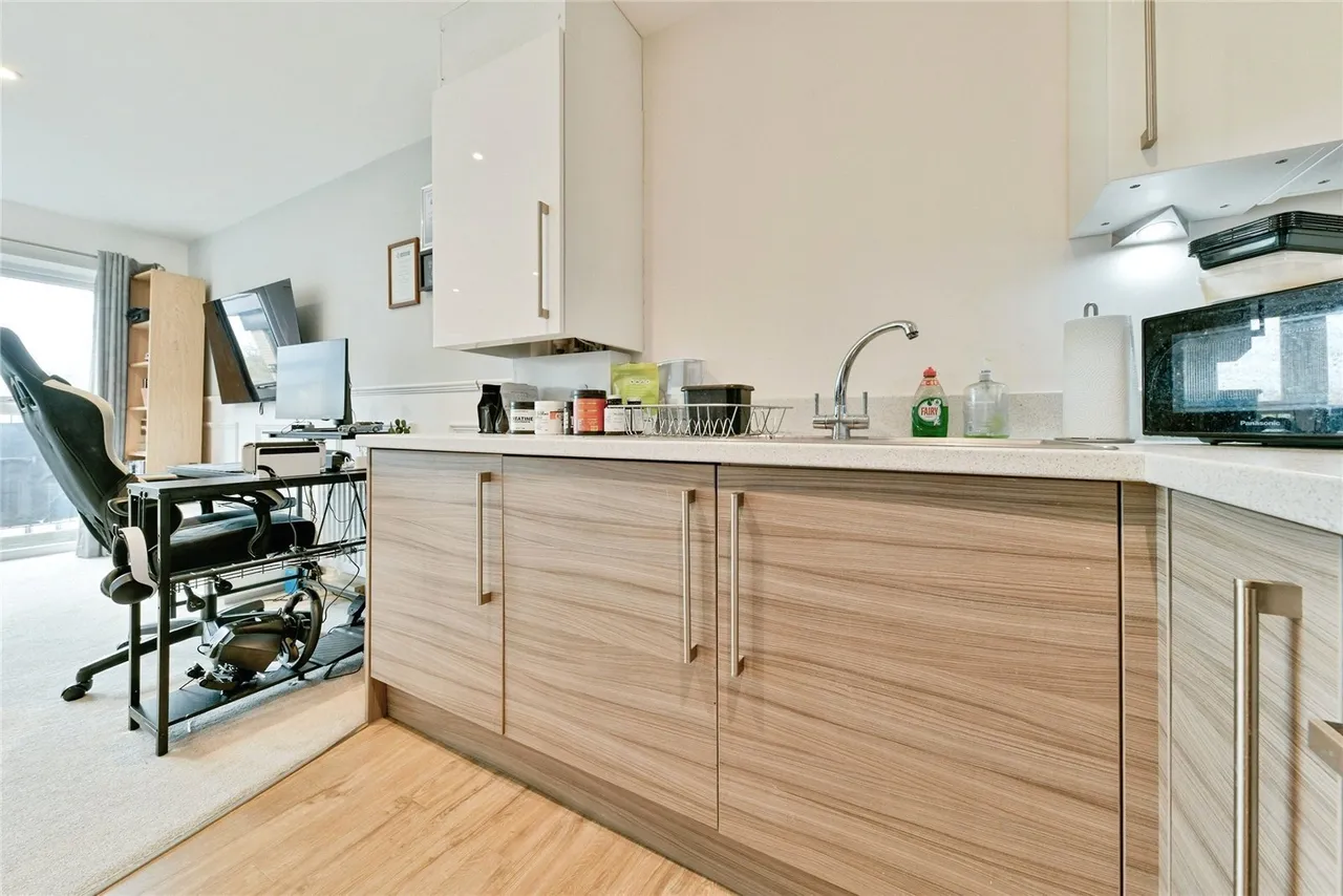 Giles Crescent, Stevenage, Hertfordshire, SG1, photo 7