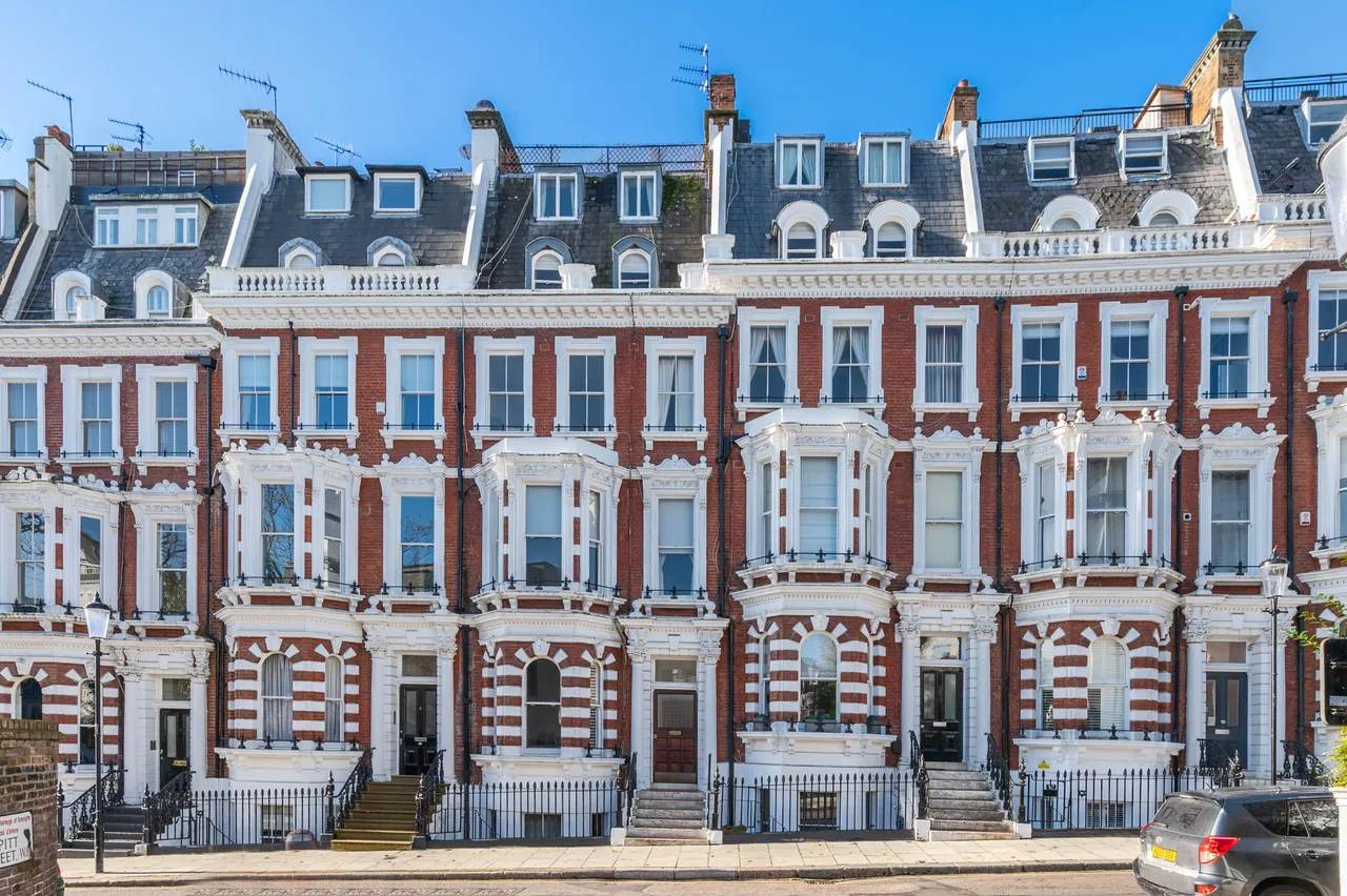 London, W8, photo 2