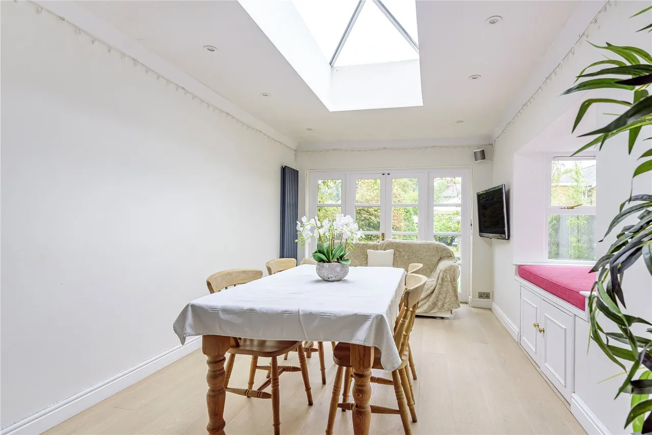 Tudor Road, Hampton, TW12 2NF, photo 4