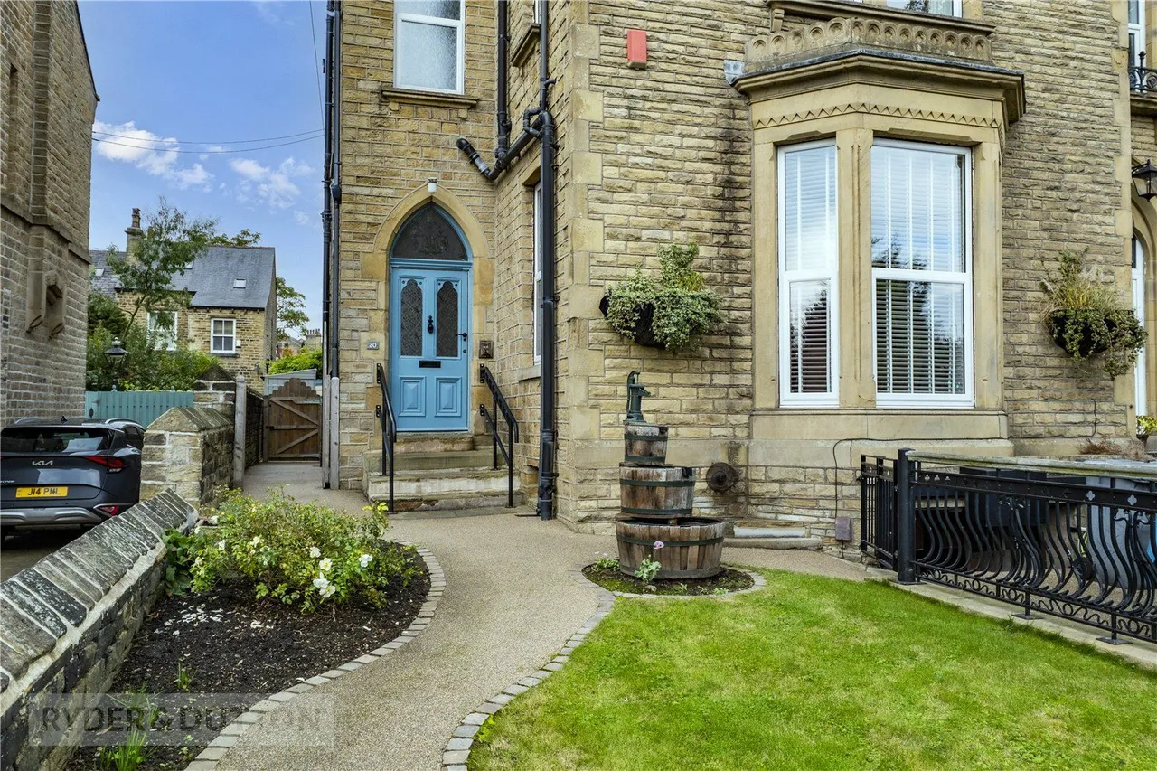 Gledholt Road, Gledholt, HD1, photo 38