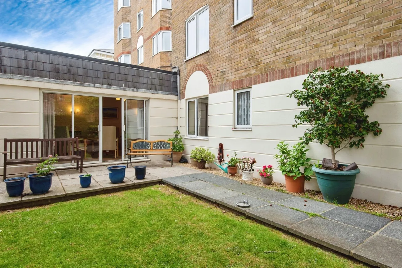 Gratwicke Road, Worthing, BN11, photo 14