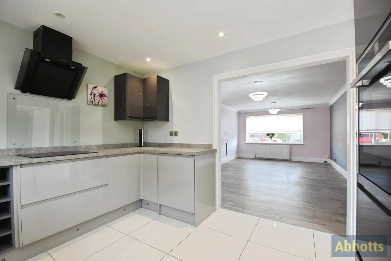 Warwick Road, RAYLEIGH, Essex, SS6, photo 10