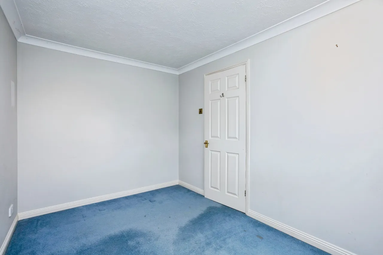 Primrose Close, Burgess Hill, photo 12