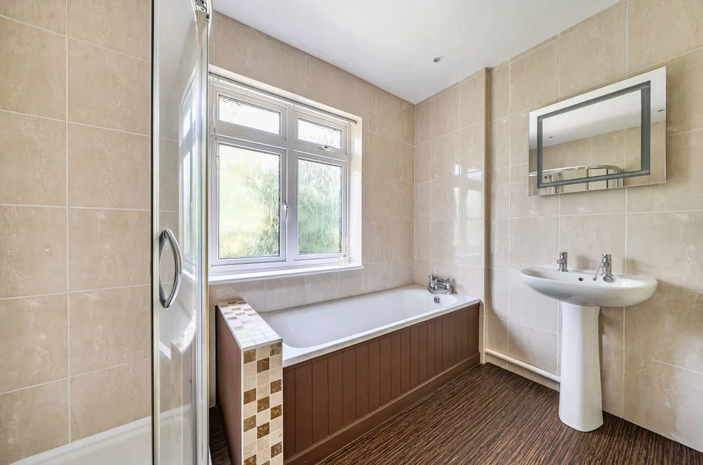 Rectory Lane, Wallington SM6 8DX, photo 9