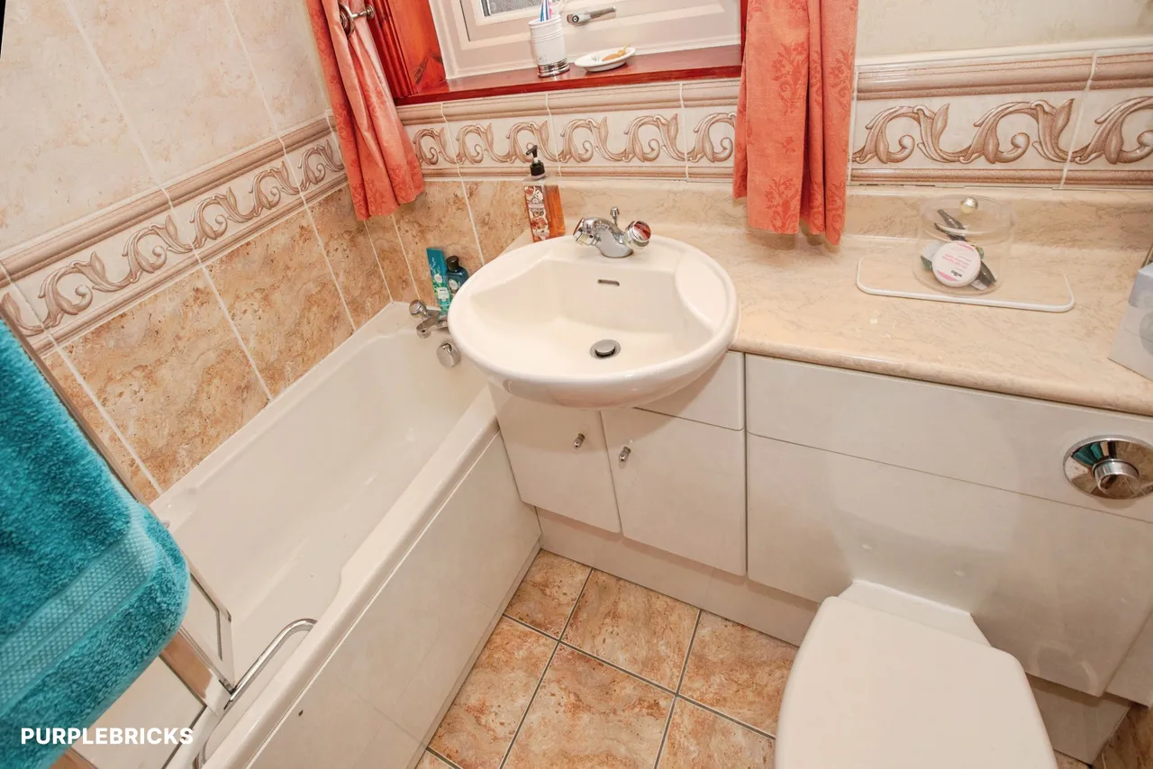 Preston Old Road, Blackburn, BB2, photo 22