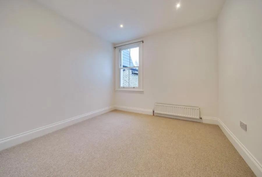 Littleton Street, SW18, photo 13