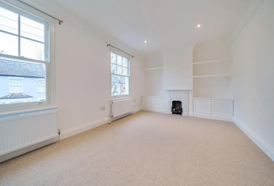 Littleton Street, SW18, photo 3