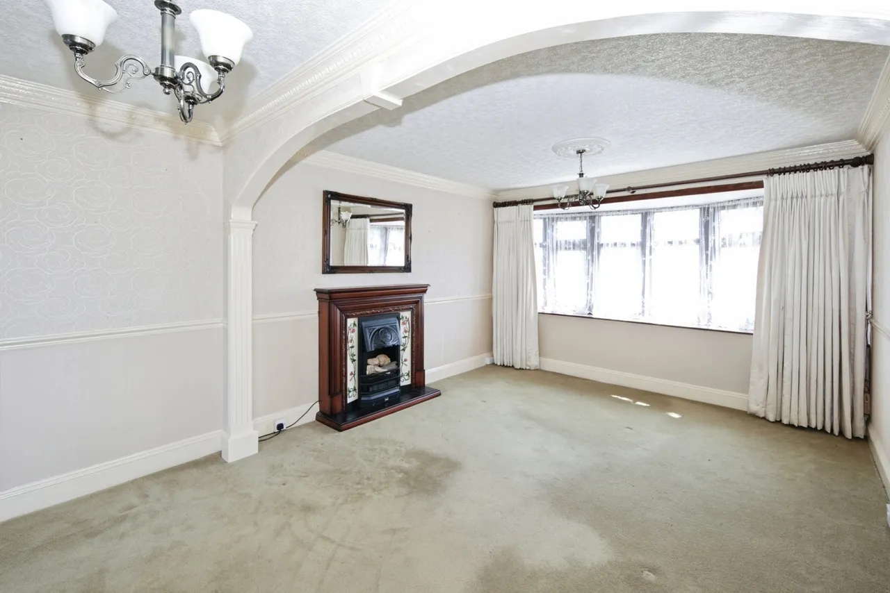 Delves Crescent, Atherstone, Warwickshire, CV9, photo 6