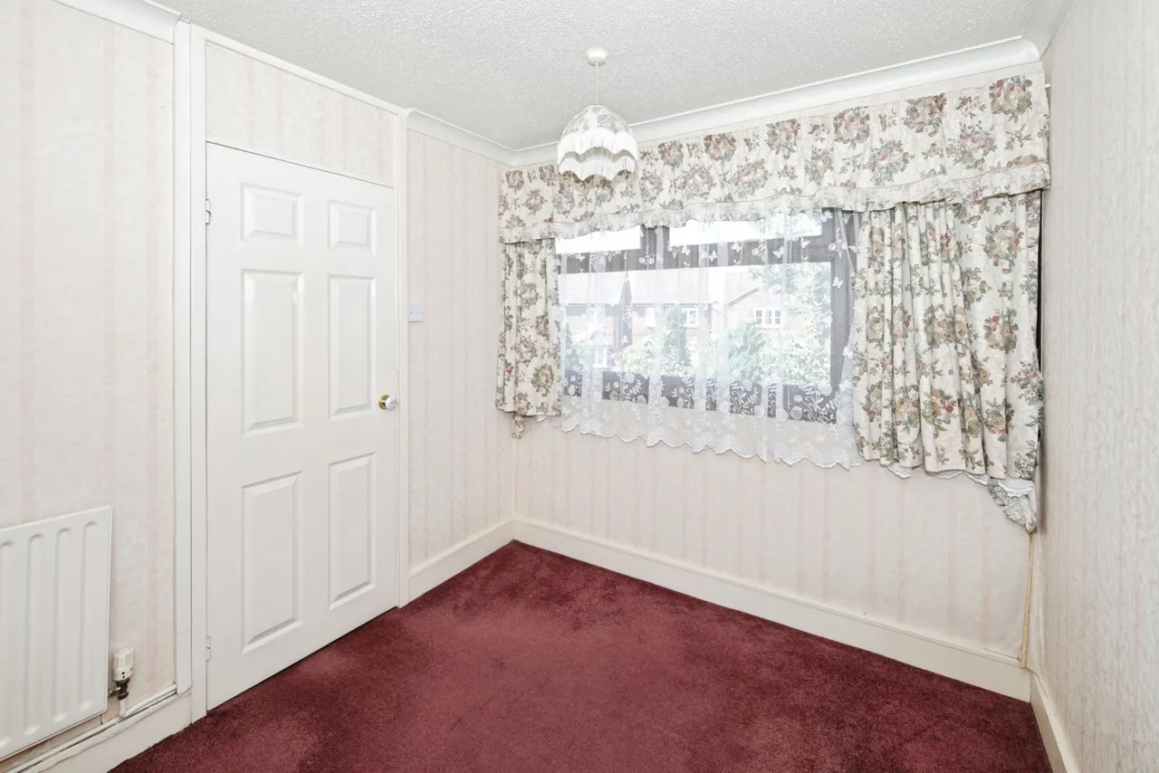 Delves Crescent, Atherstone, Warwickshire, CV9, photo 13