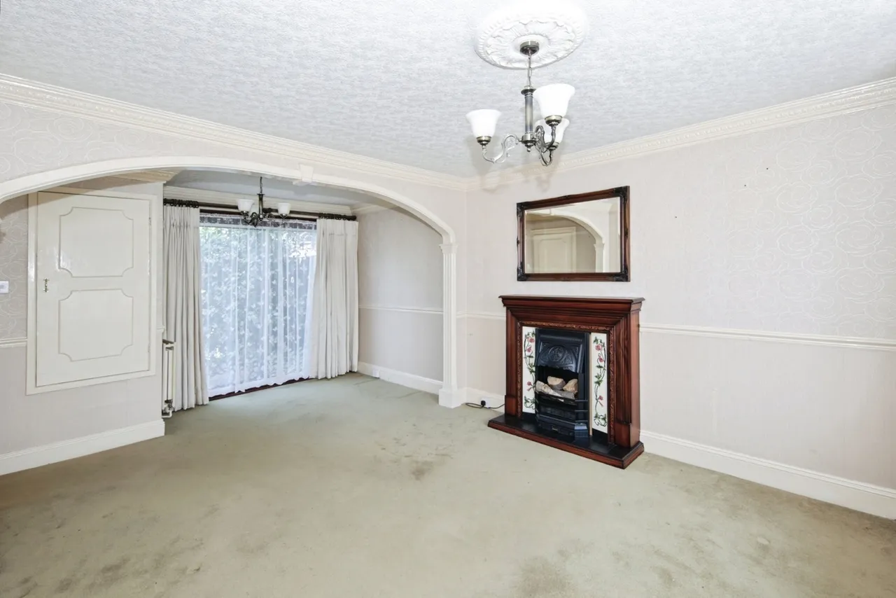 Delves Crescent, Atherstone, Warwickshire, CV9, photo 5