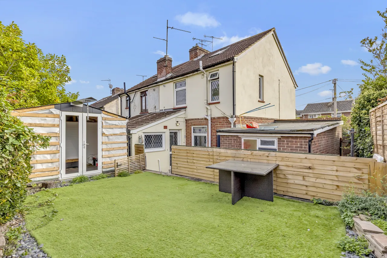 Notley Road, Bernside, CM7, photo 13