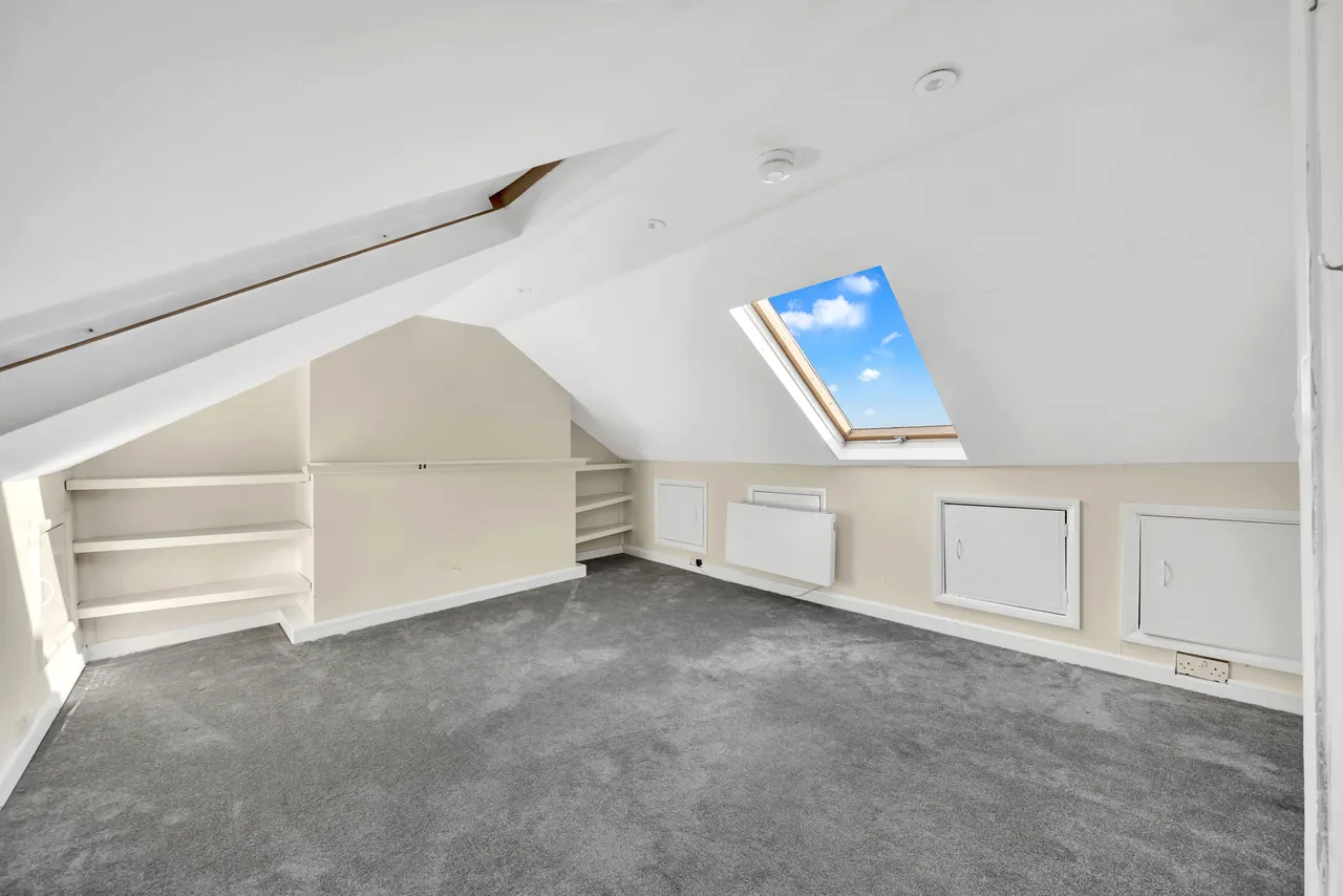 Notley Road, Bernside, CM7, photo 11