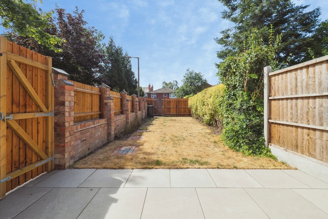 Collington Street, Beeston, Nottinghamshire, NG9, photo 28