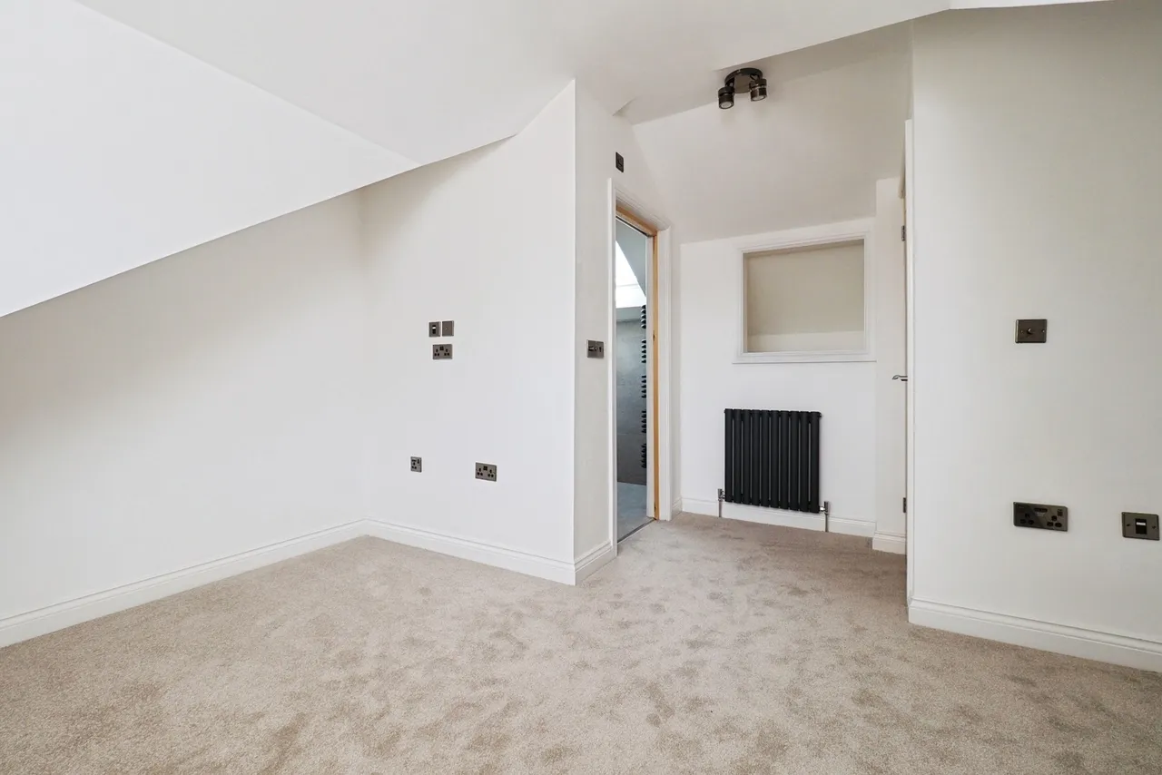 Collington Street, Beeston, Nottinghamshire, NG9, photo 17